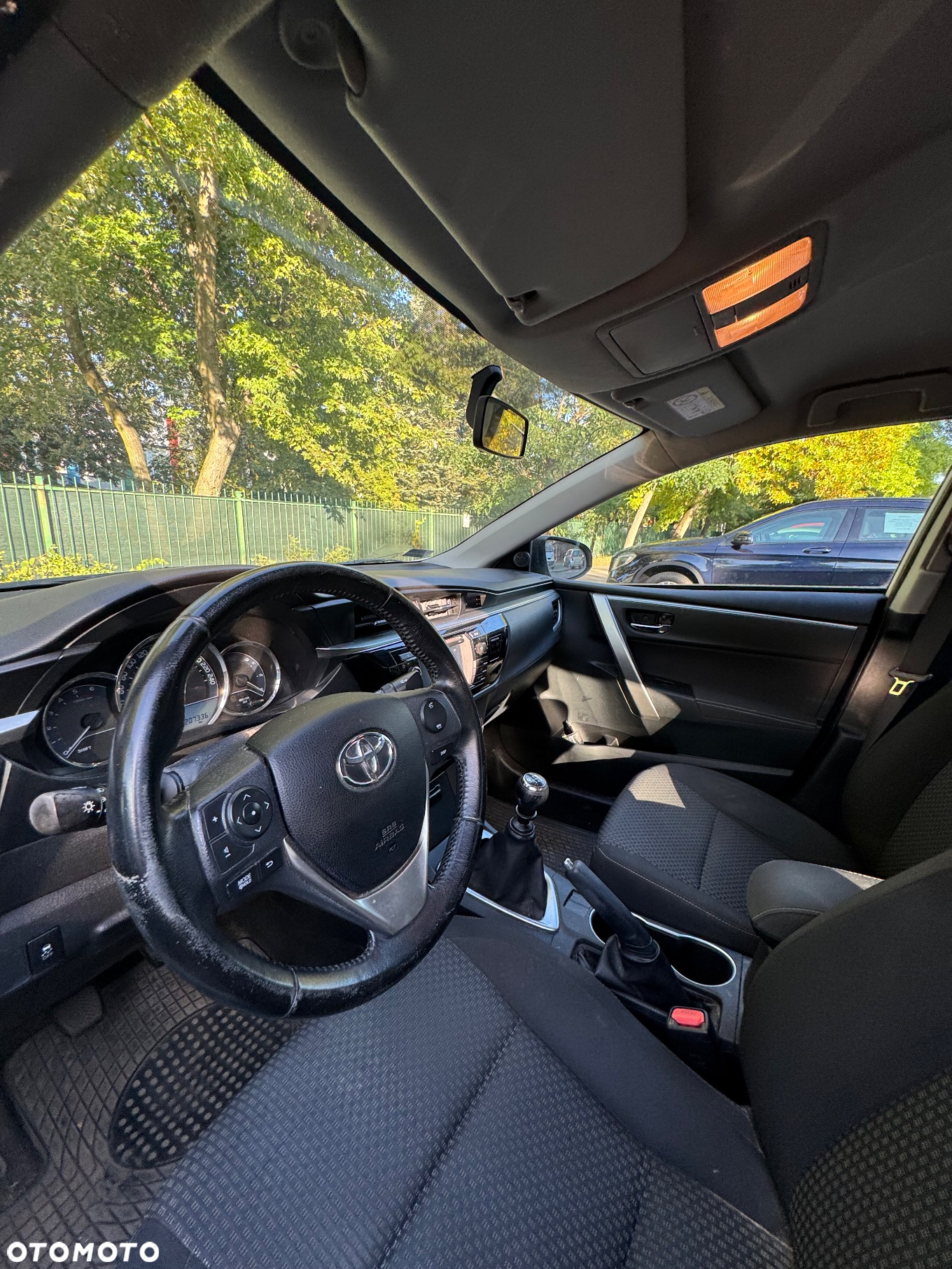 Toyota Corolla - 8