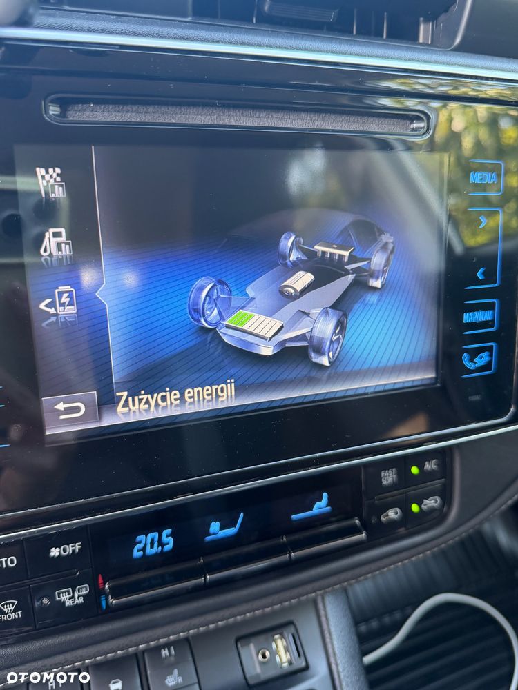 Toyota Auris Hybrid 135 Comfort - 11