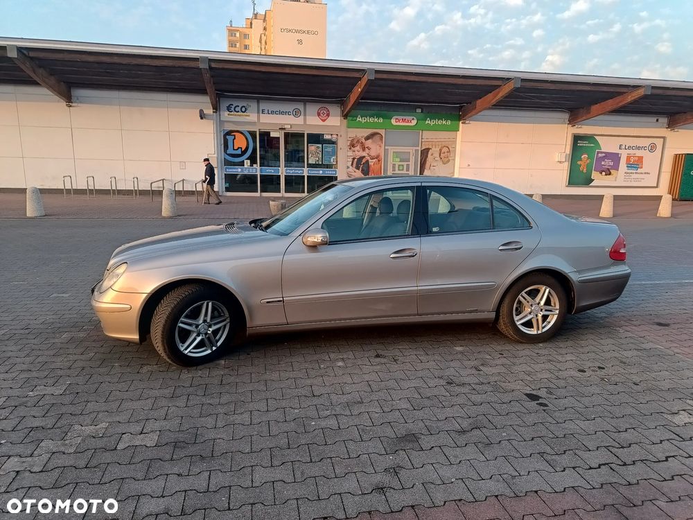 Mercedes-Benz Klasa E 220 CDI Classic DPF - 17