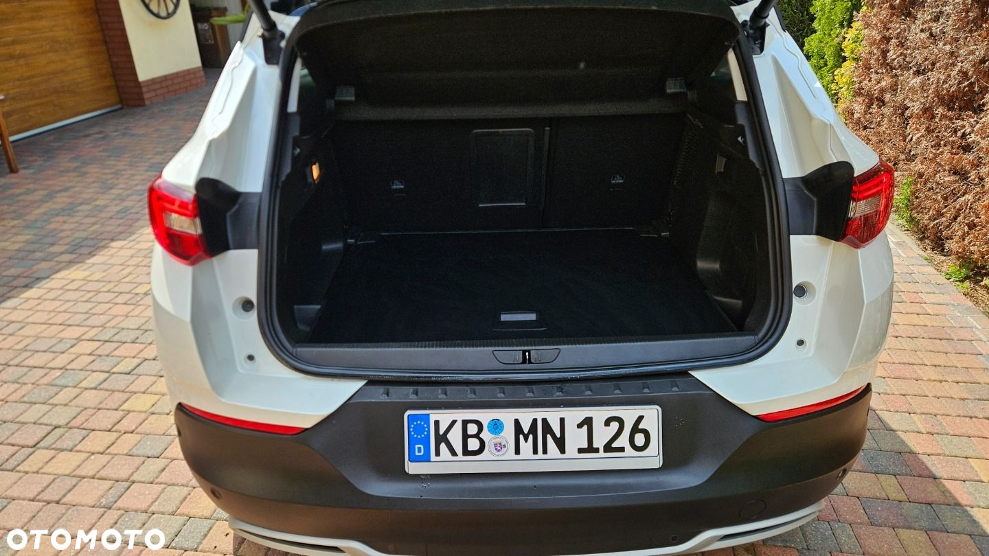 Opel Grandland X 1.2 T Elite S&S - 24