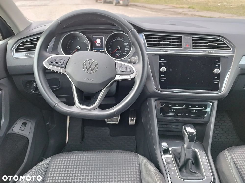 Volkswagen Tiguan 2.0 TDI SCR Active DSG - 16