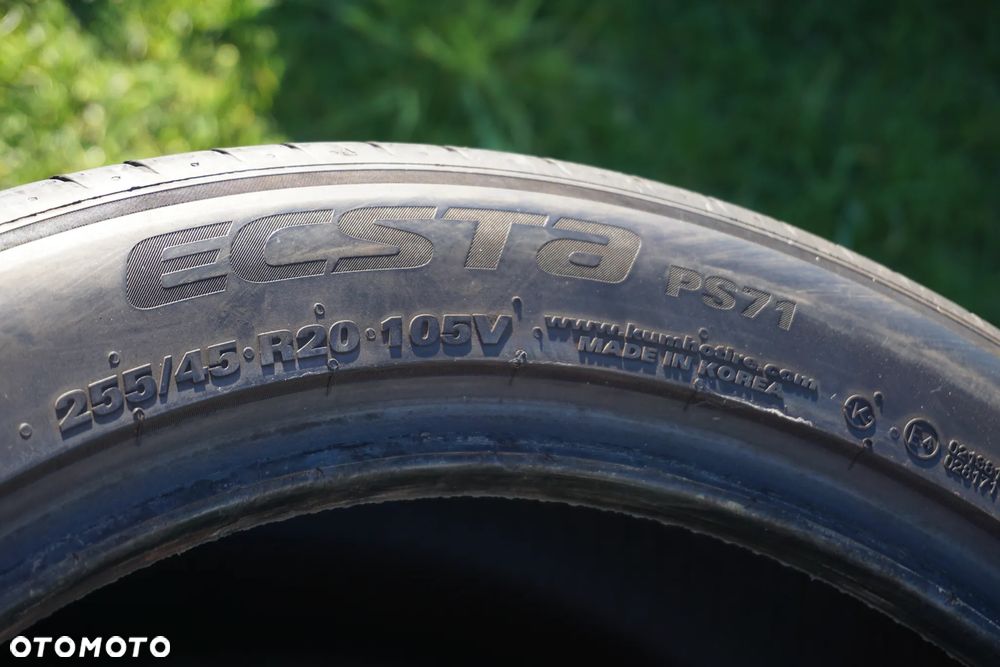 Kumho Ecsta 255 45 20 24rok - 8