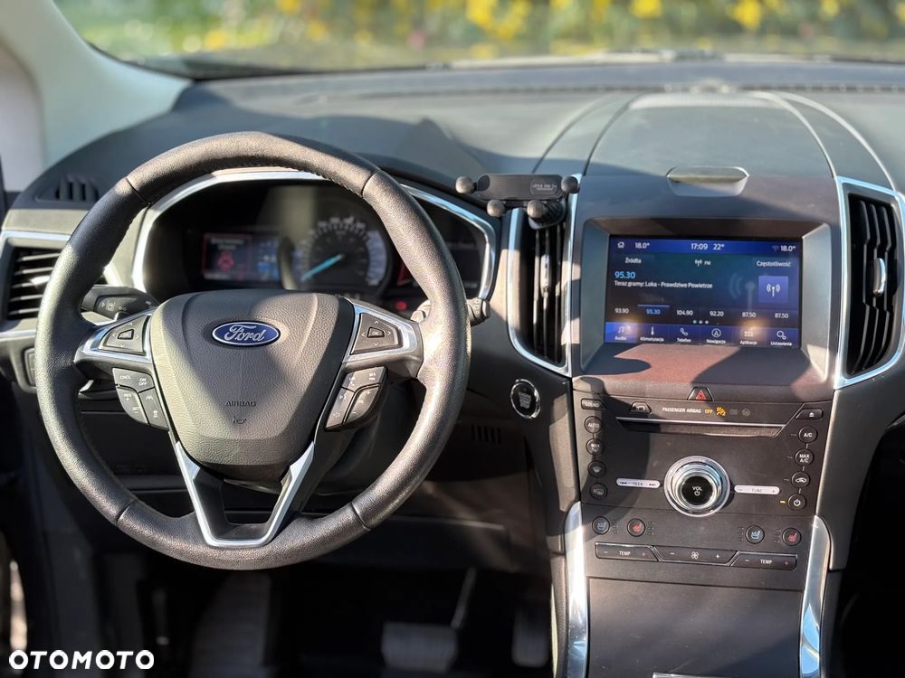 Ford Edge 2.0 EcoBlue Bi-Turbo 4x4 Titanium - 18