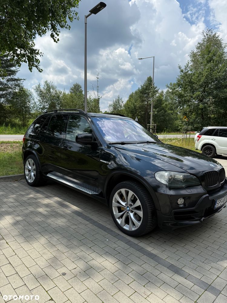 BMW X5 4.8i xDrive - 1