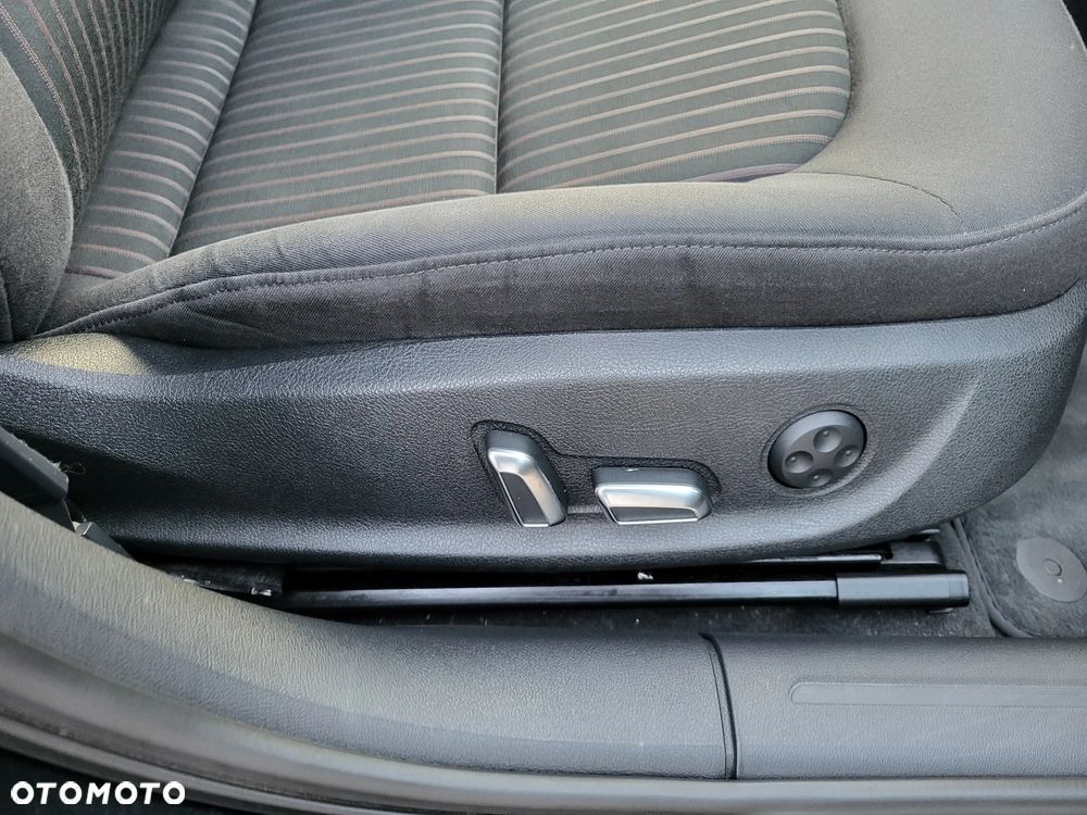 Audi A4 Avant 2.0 TFSI quattro S tronic Ambition - 25