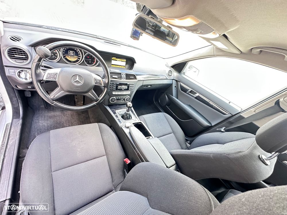 Mercedes-Benz C 220 CDI Avantgarde BE - 11