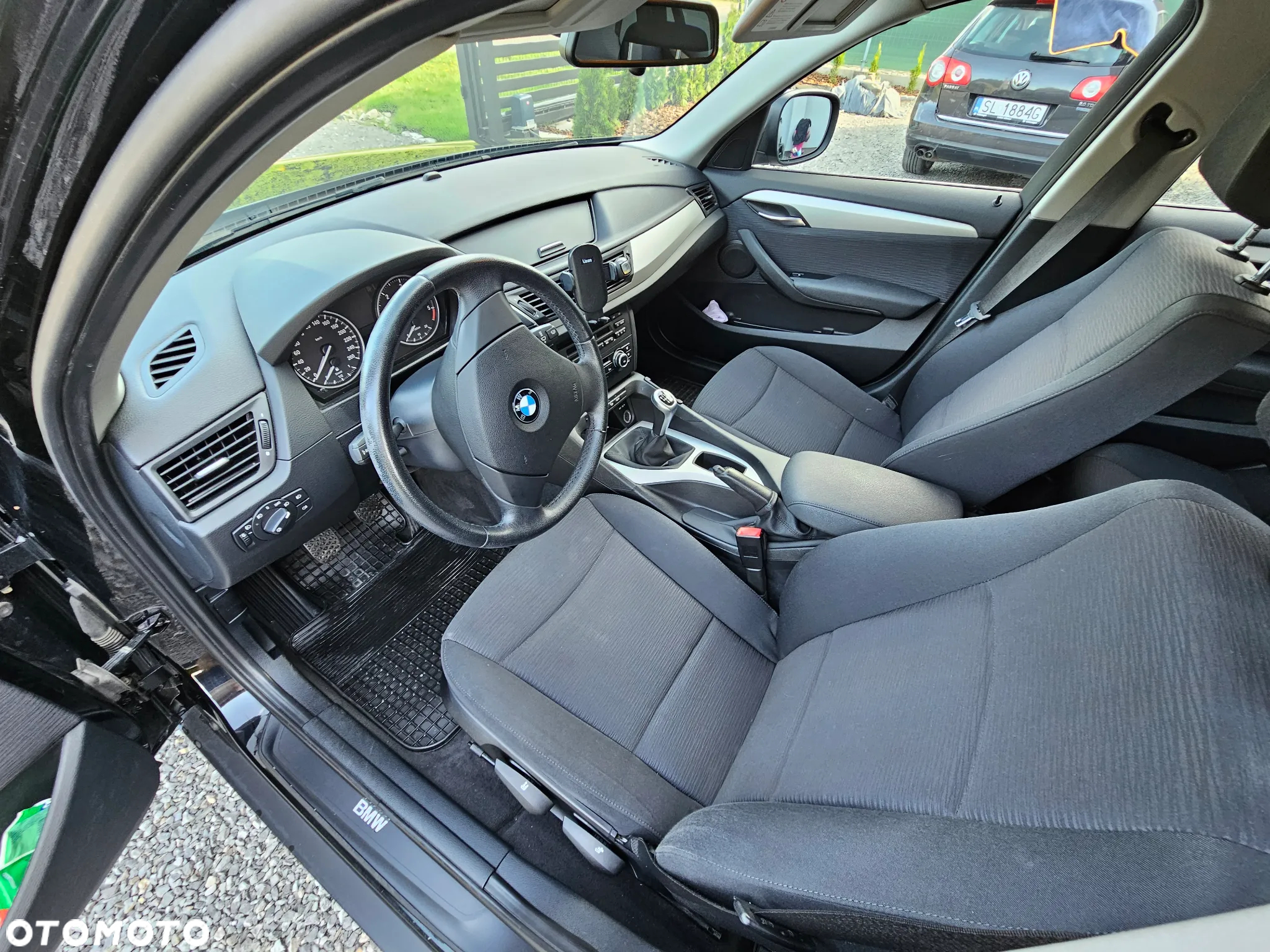 BMW X1 xDrive18d - 11