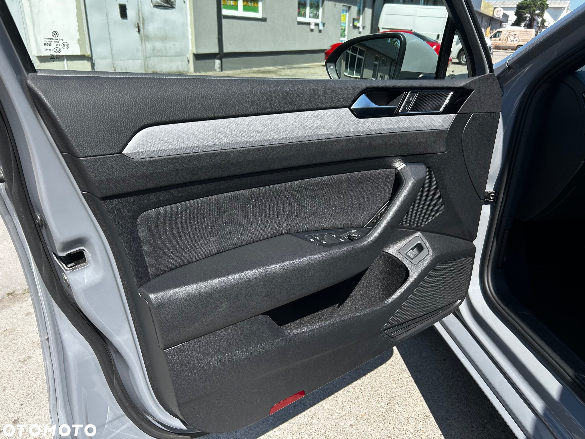 Volkswagen Passat 1.5 TSI EVO Business DSG - 9