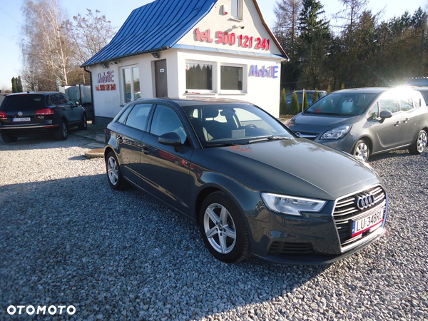 Audi A3 30 g-tron Sportback S tronic