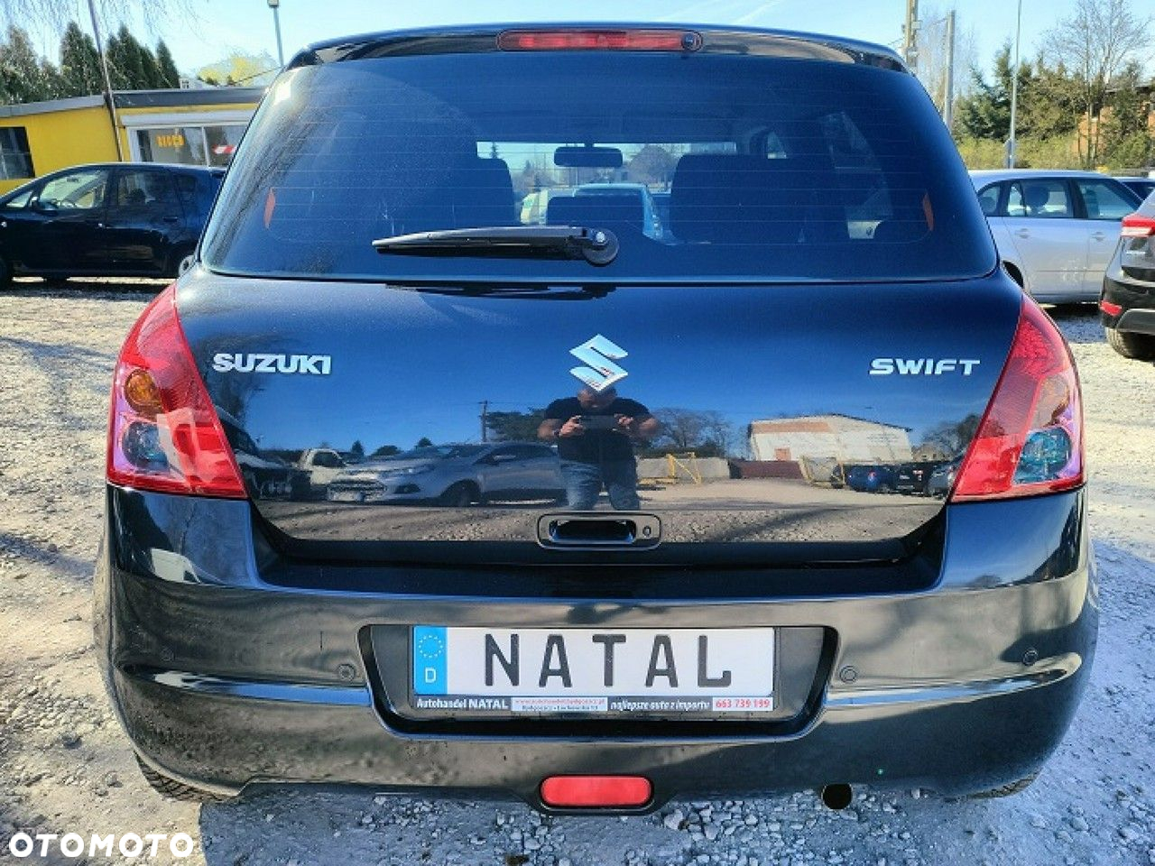 Suzuki Swift - 3