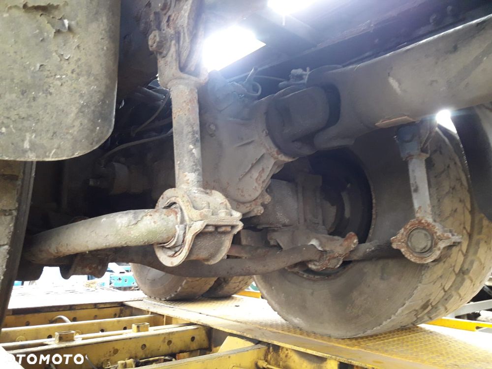 IVECO EUROTRAKKER 6X4 6X6 8X4 8X8 MOSTY TYŁ WÓZEK - 3