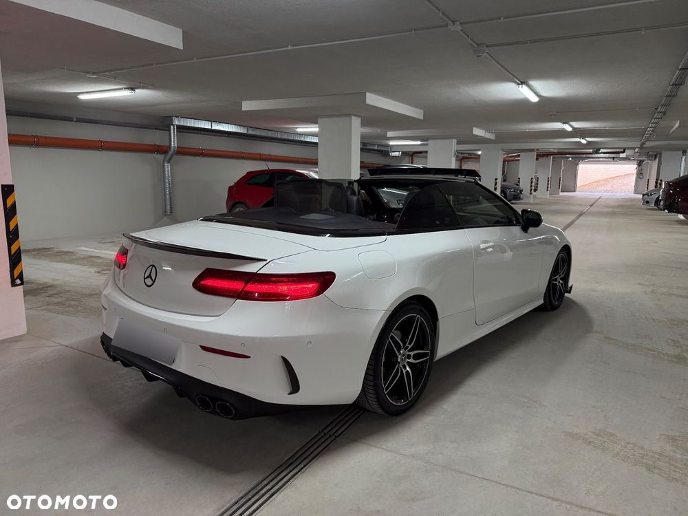 Mercedes-Benz Klasa E - 7