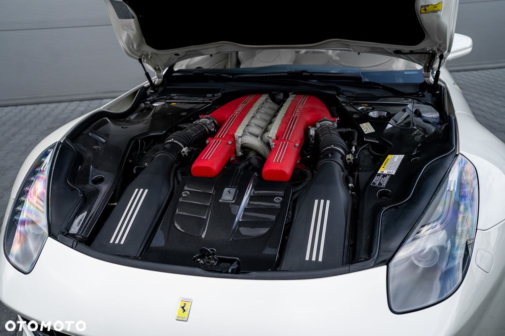Ferrari F12berlinetta - 26