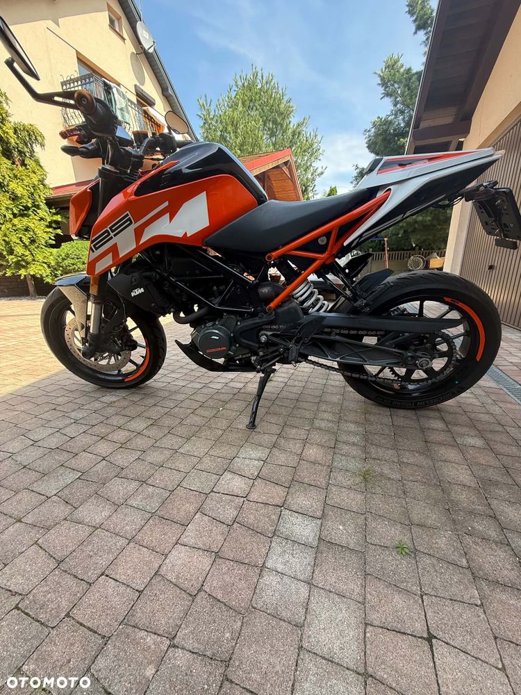 KTM Duke 125 - 4