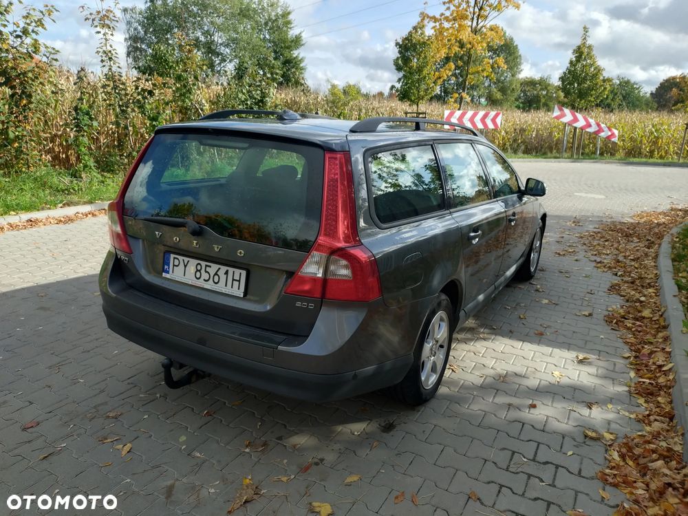 Volvo V70 2.0D Momentum - 23