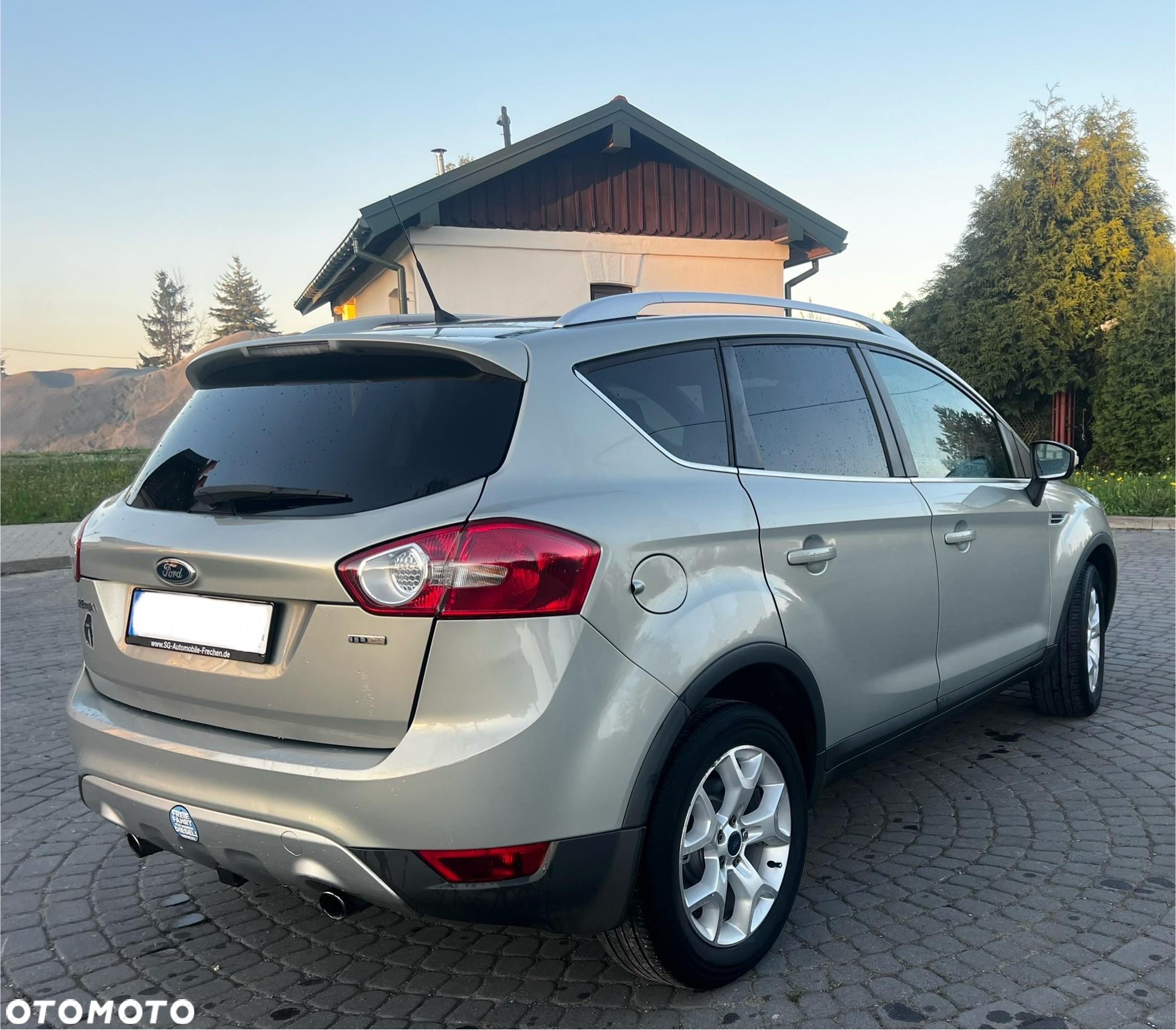 Ford Kuga 2.0 TDCi 4x4 Trend - 13