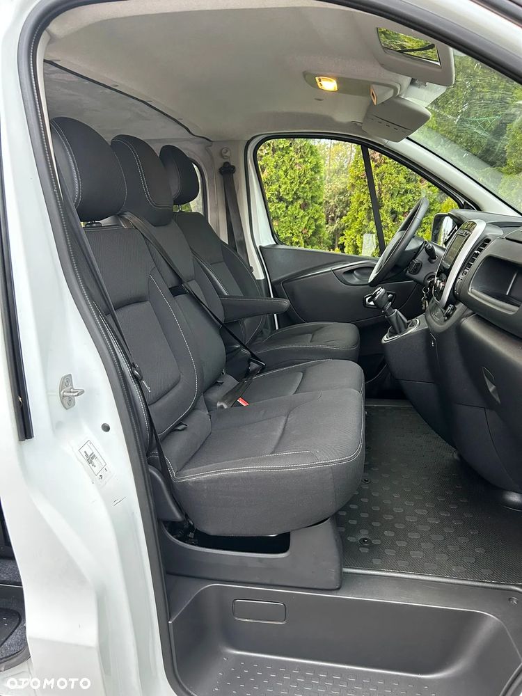 Renault Trafic 2.0 dCi L2H1 HD Pack Clim (bryg.) - 18