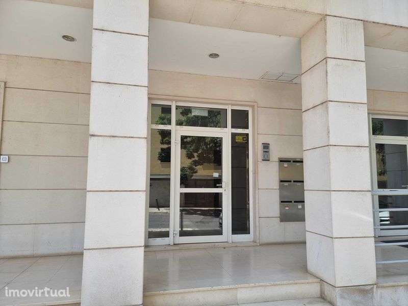 Apartamento T3 no Parque das Nações Norte - Grande imagem: 3/12