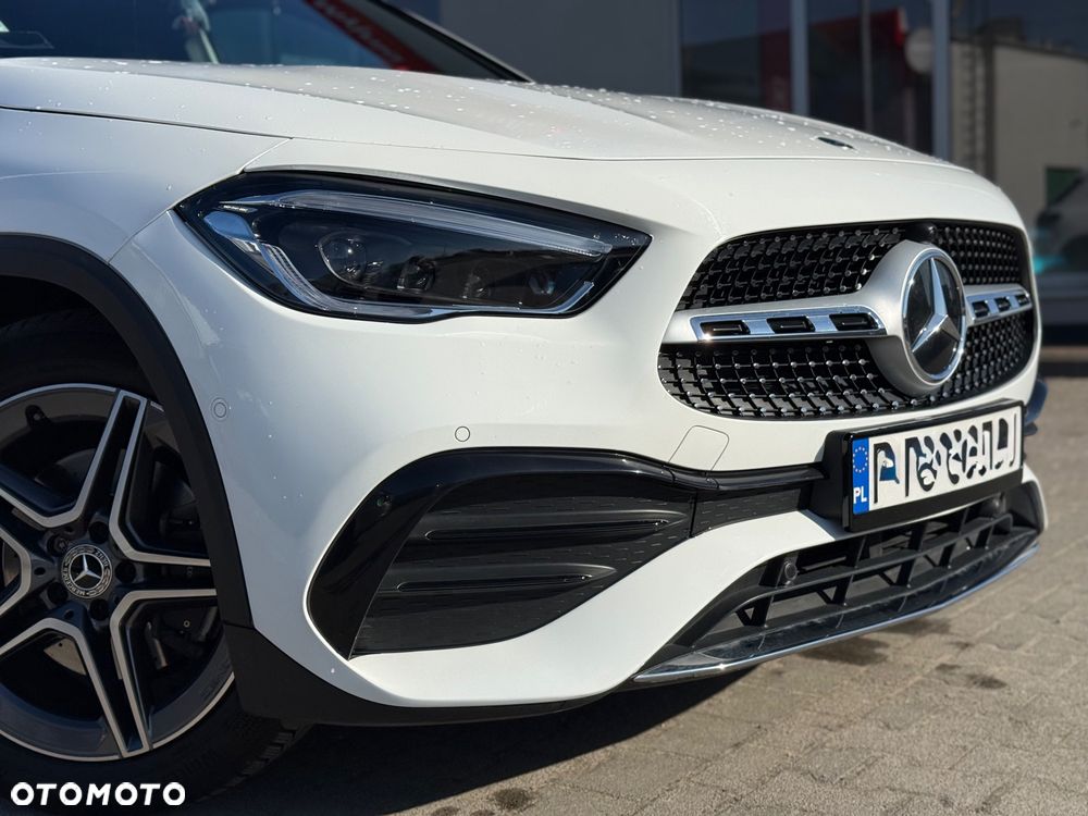 Mercedes-Benz GLA 200 d 8G-DCT AMG Line - 14