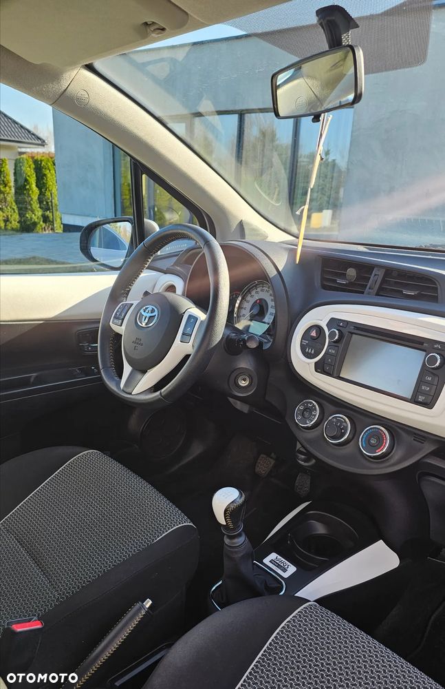 Toyota Yaris 1.33 Trend - 4