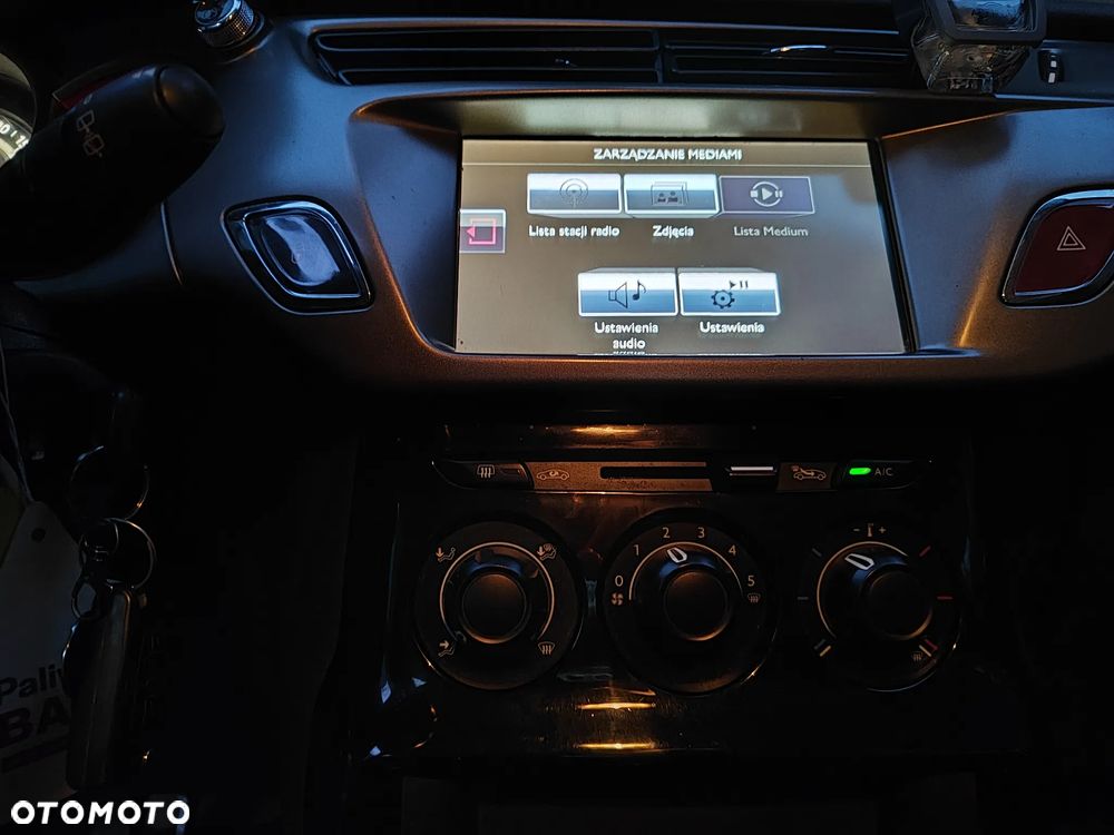 Citroën C3 1.2 PureTech Shine - 15