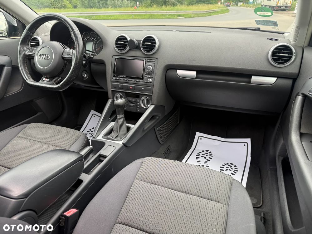 Audi A3 Sportback - 17