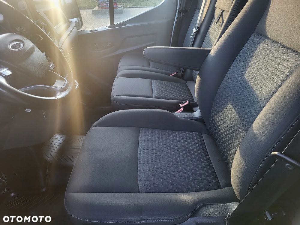Ford Transit - 33