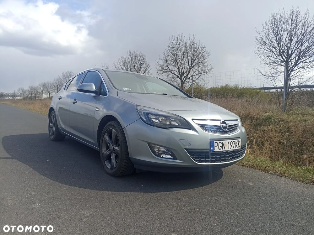 Opel Astra - 11