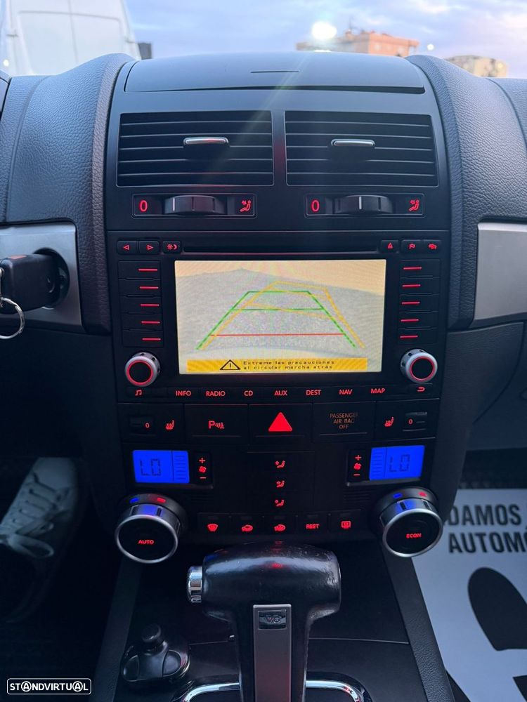 VW Touareg 3.0 TDI V6 Tiptronic - 33