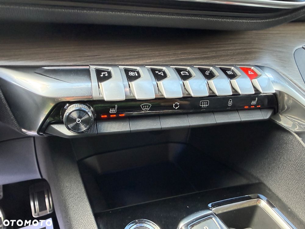 Peugeot 3008 BlueHDi 130 Stop & Start EAT8 GT - 21