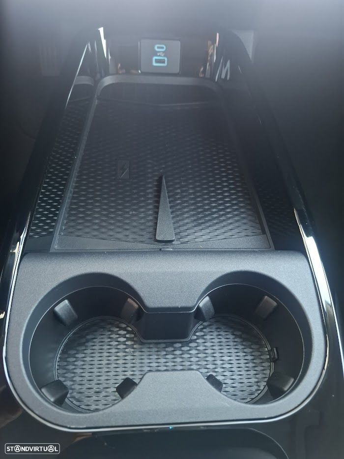 Ford Mustang Mach-E Premium - 25