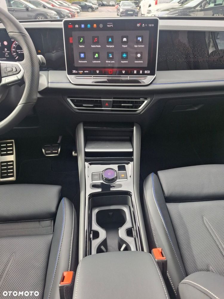 Volkswagen Tiguan - 29