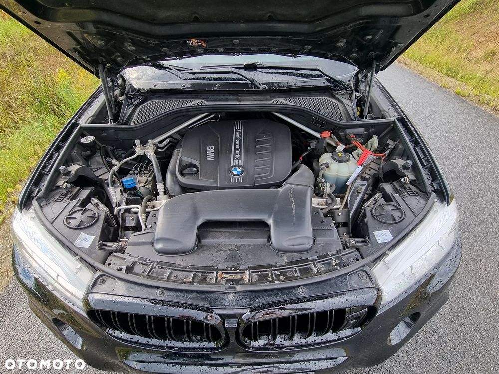 BMW X6 xDrive40d - 13