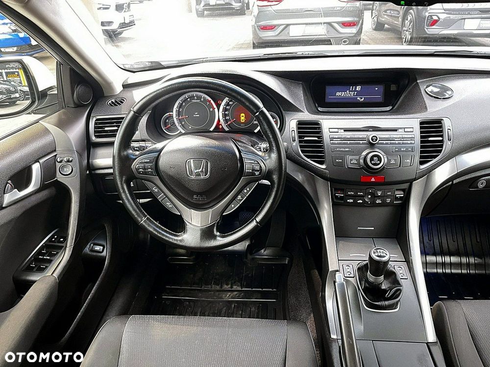 Honda Accord - 16