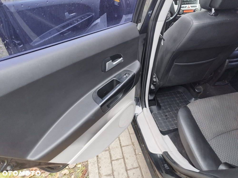 Kia Ceed 1.6 Comfort + - 7