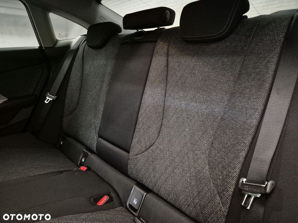 BMW Seria 2 - 17
