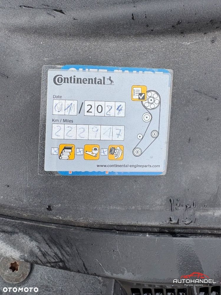 Volkswagen Touran - 19