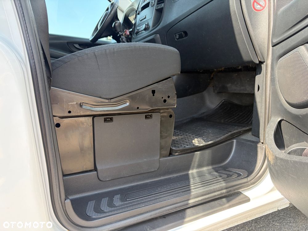 Mercedes-Benz Vito - 13