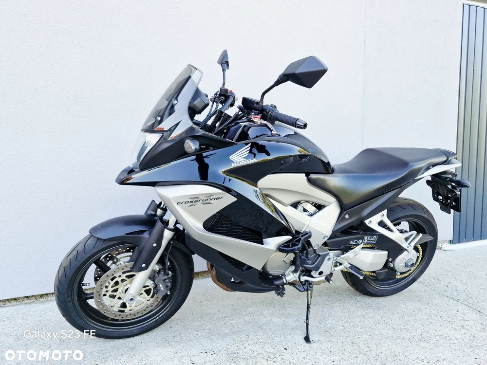 Honda VFR - 11