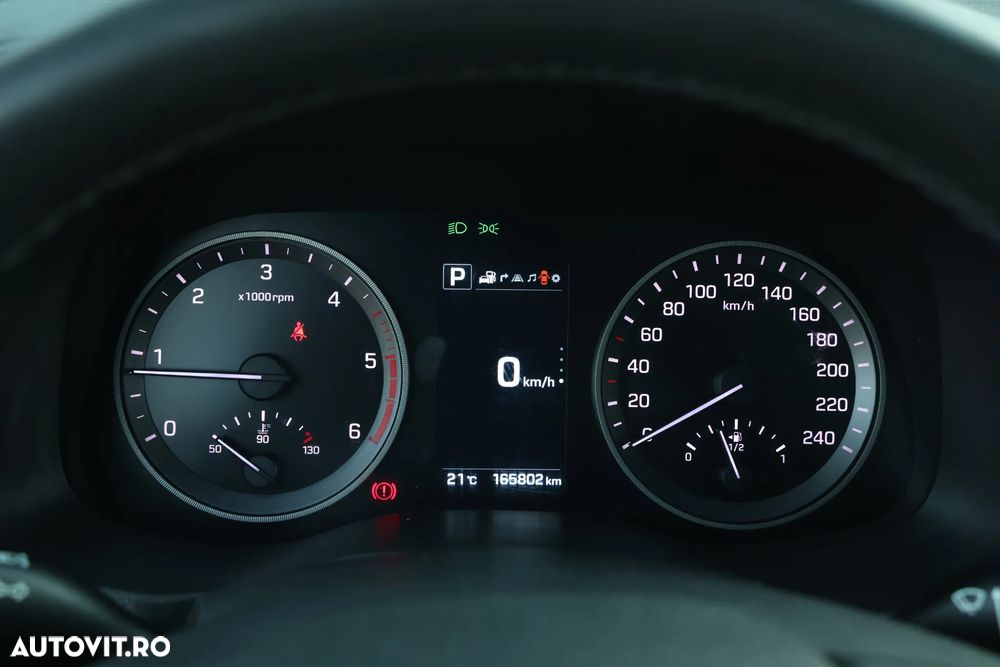 Hyundai Tucson 2.0 CRDI 4WD Automatik Style - 18