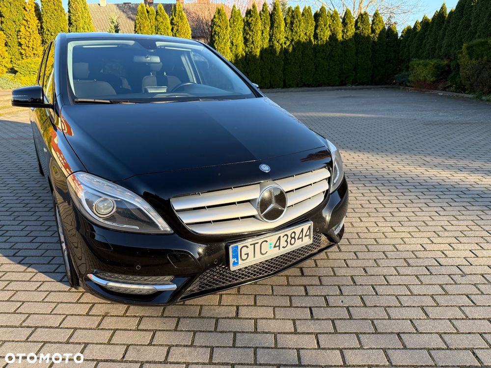 Mercedes-Benz Klasa B 200 CDI - 14