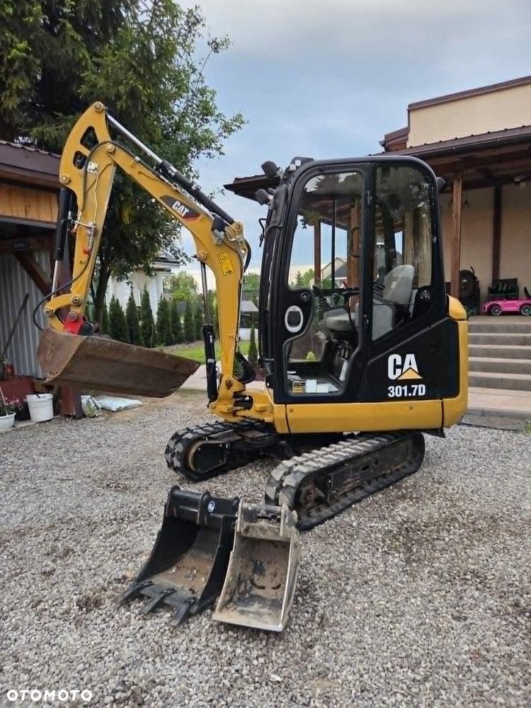 Caterpillar CAT 301. 7D - 6