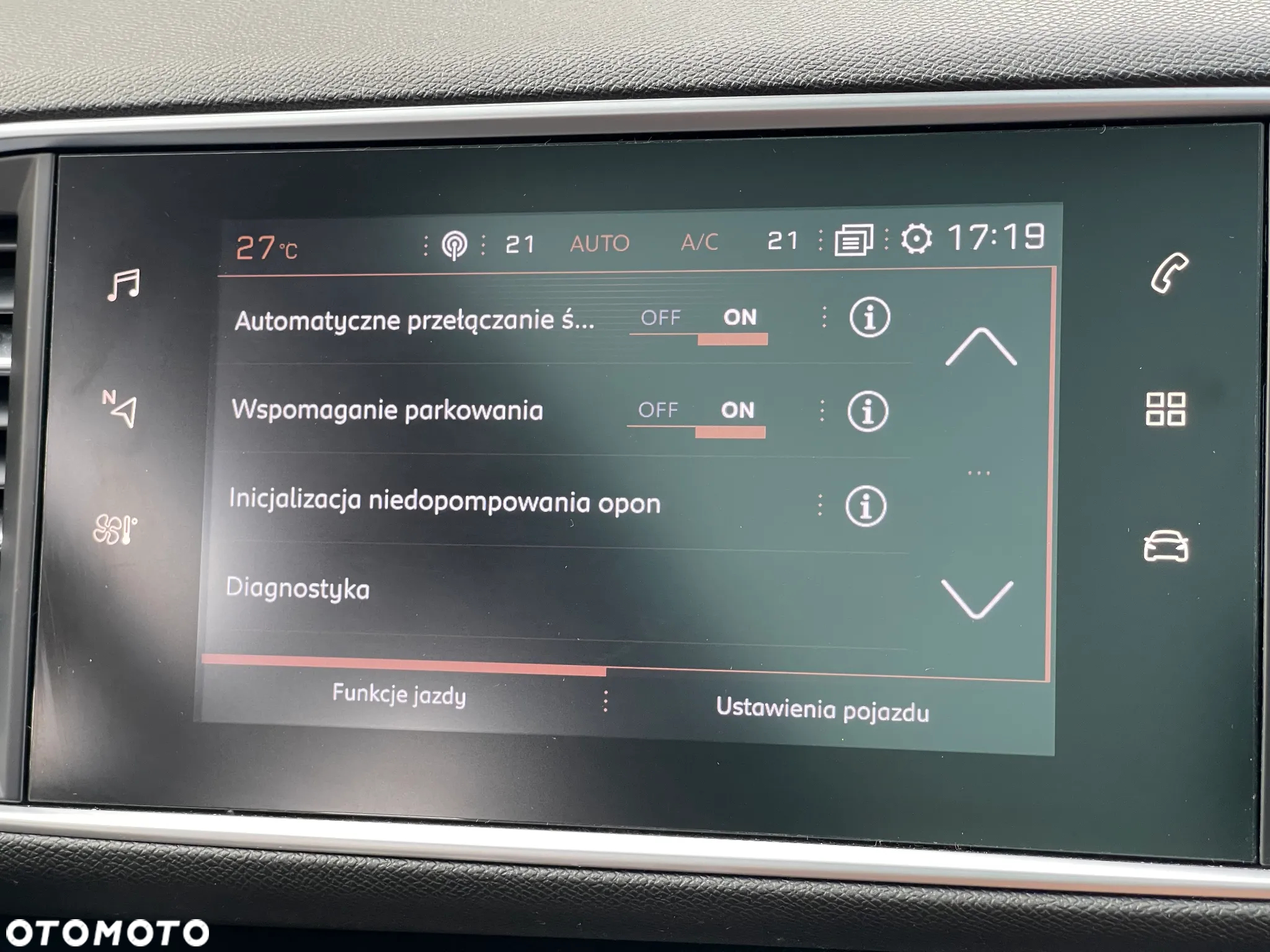 Peugeot 308 SW 2.0 BlueHDi GT S&S EAT8 - 22