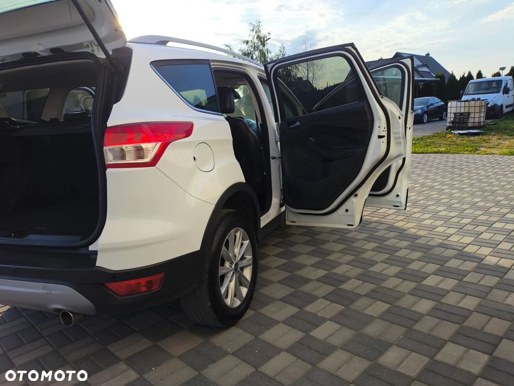Ford Kuga 2.0 TDCi FWD Titanium - 18