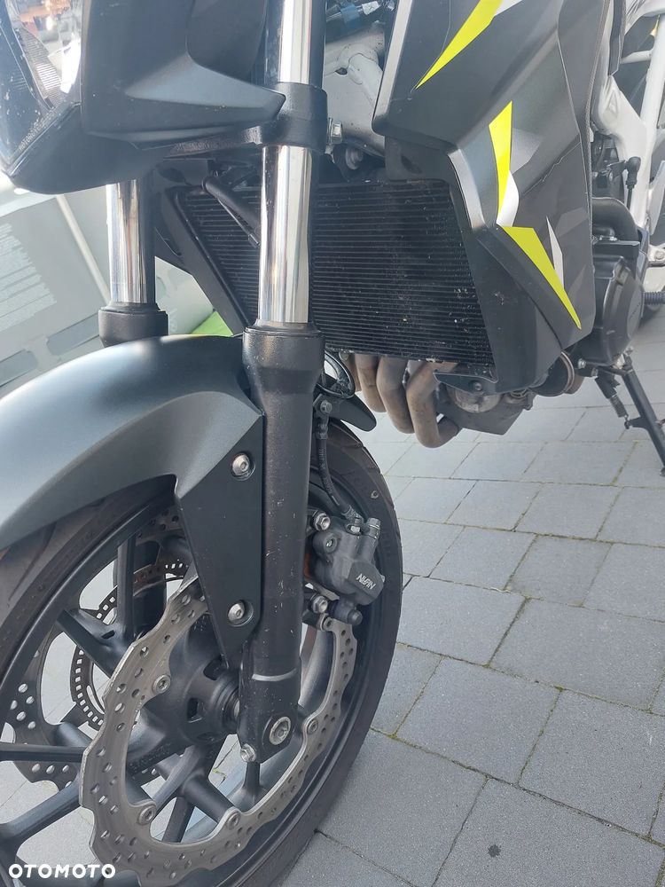 Honda CB - 9