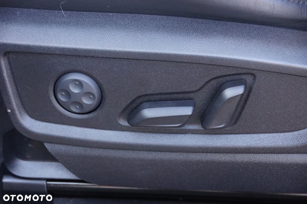 Audi Q5 2.0 TDI Quattro S tronic design - 29