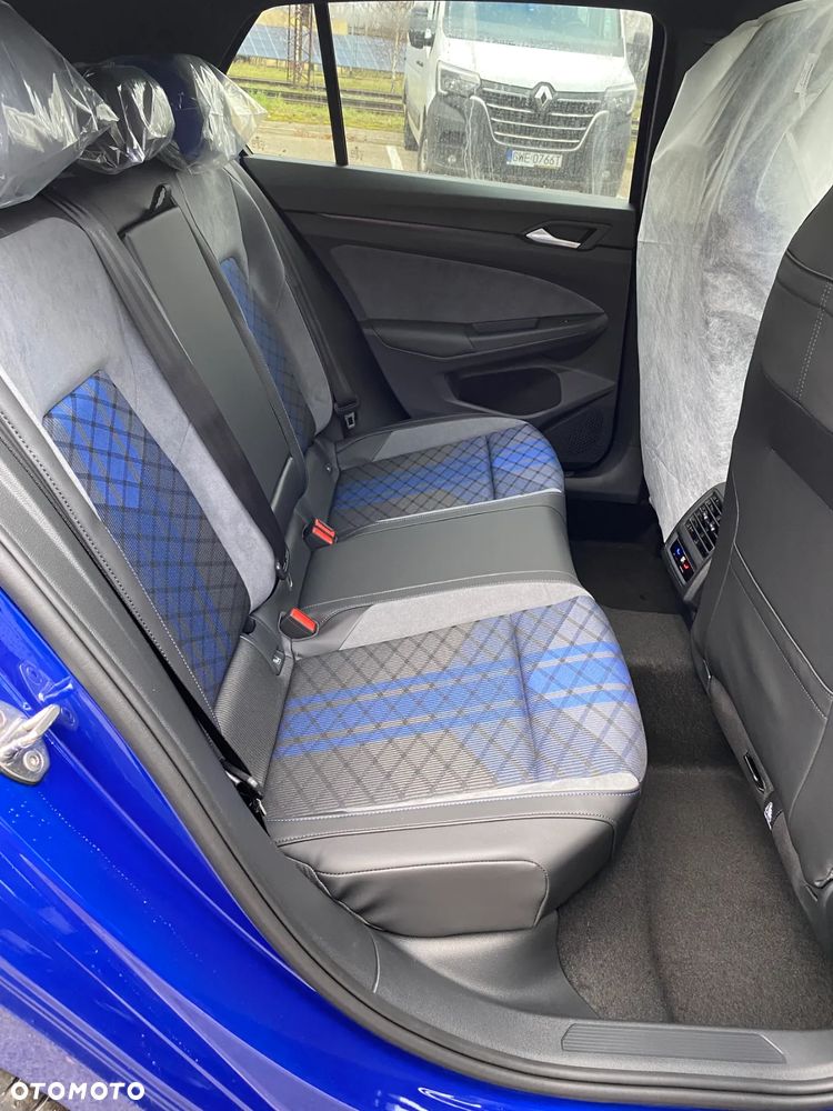 Volkswagen Golf VIII 2.0 TSI 4Motion R DSG - 8
