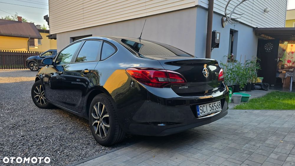 Opel Astra 1.6 Active - 4