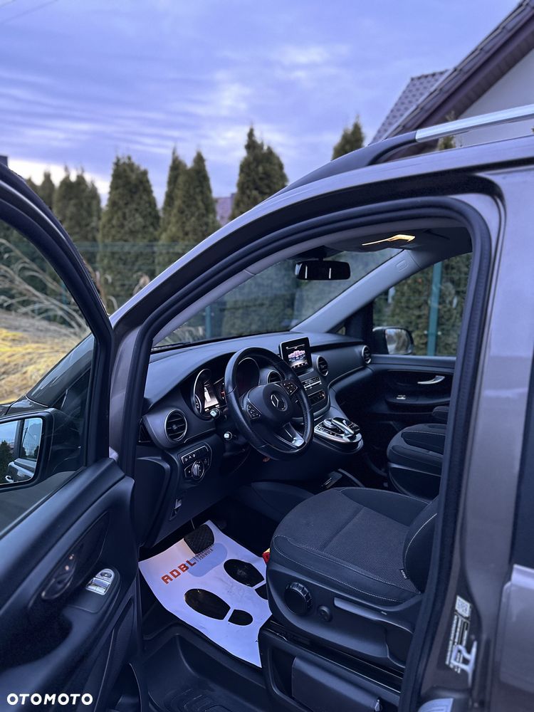 Mercedes-Benz Klasa V 250 d 4-Matic 7G-Tronic - 11