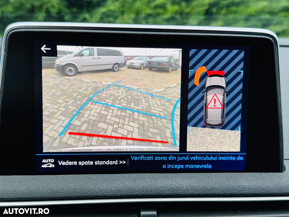 Peugeot 3008 PureTech 130 Stop & Start GPF Allure Pack - 10